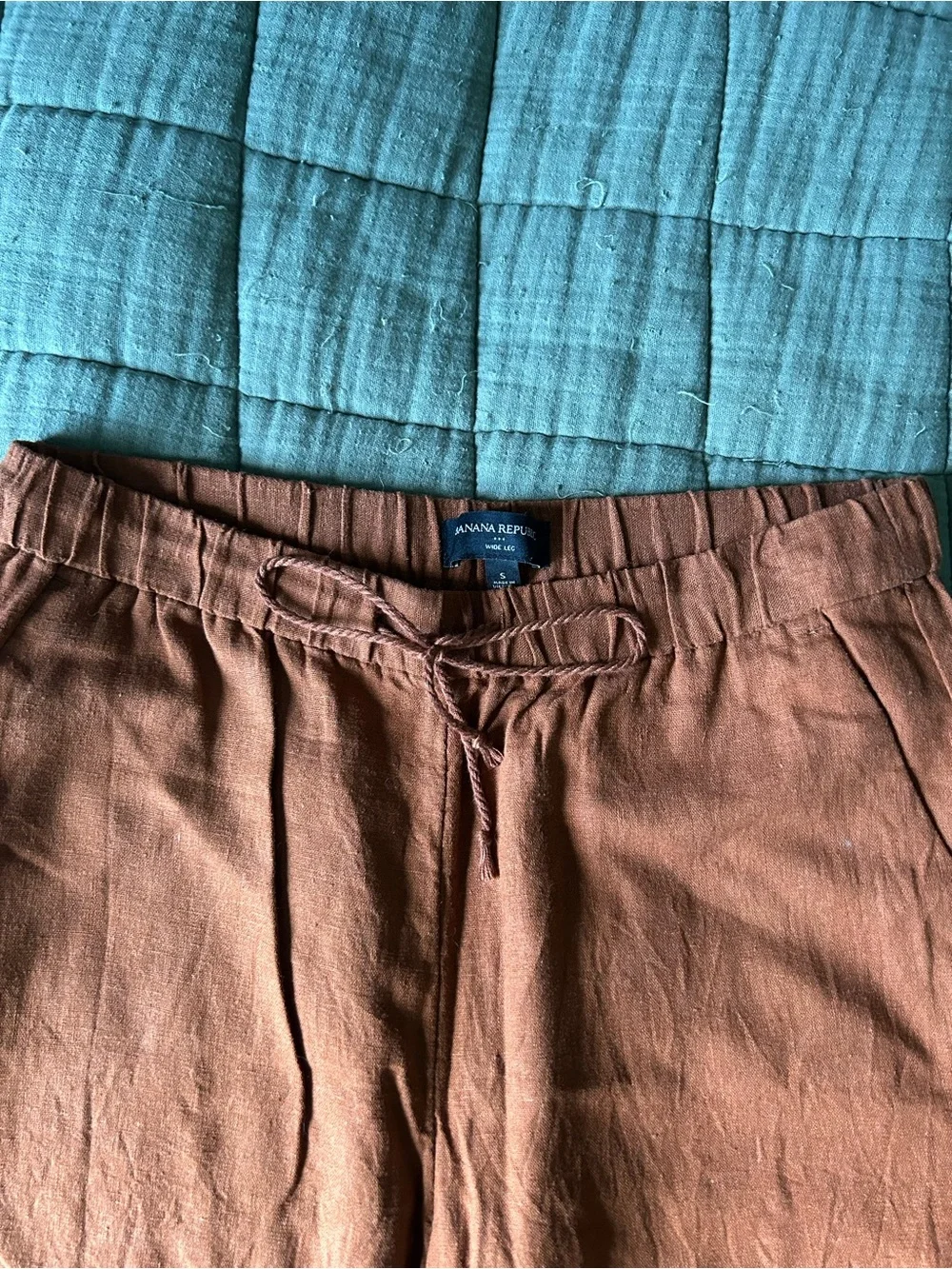 Banana Republic Wide Leg Capris